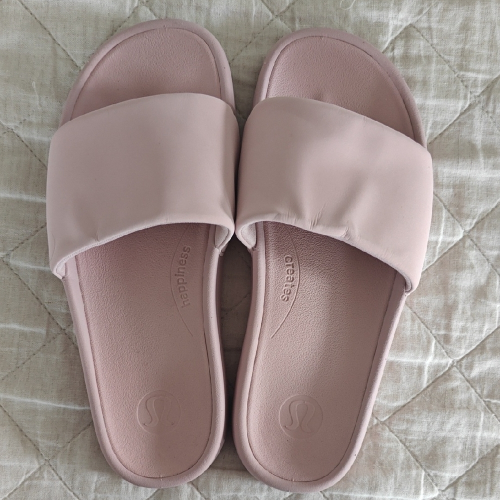 Lululemon Women's Soft Pink Slippers
